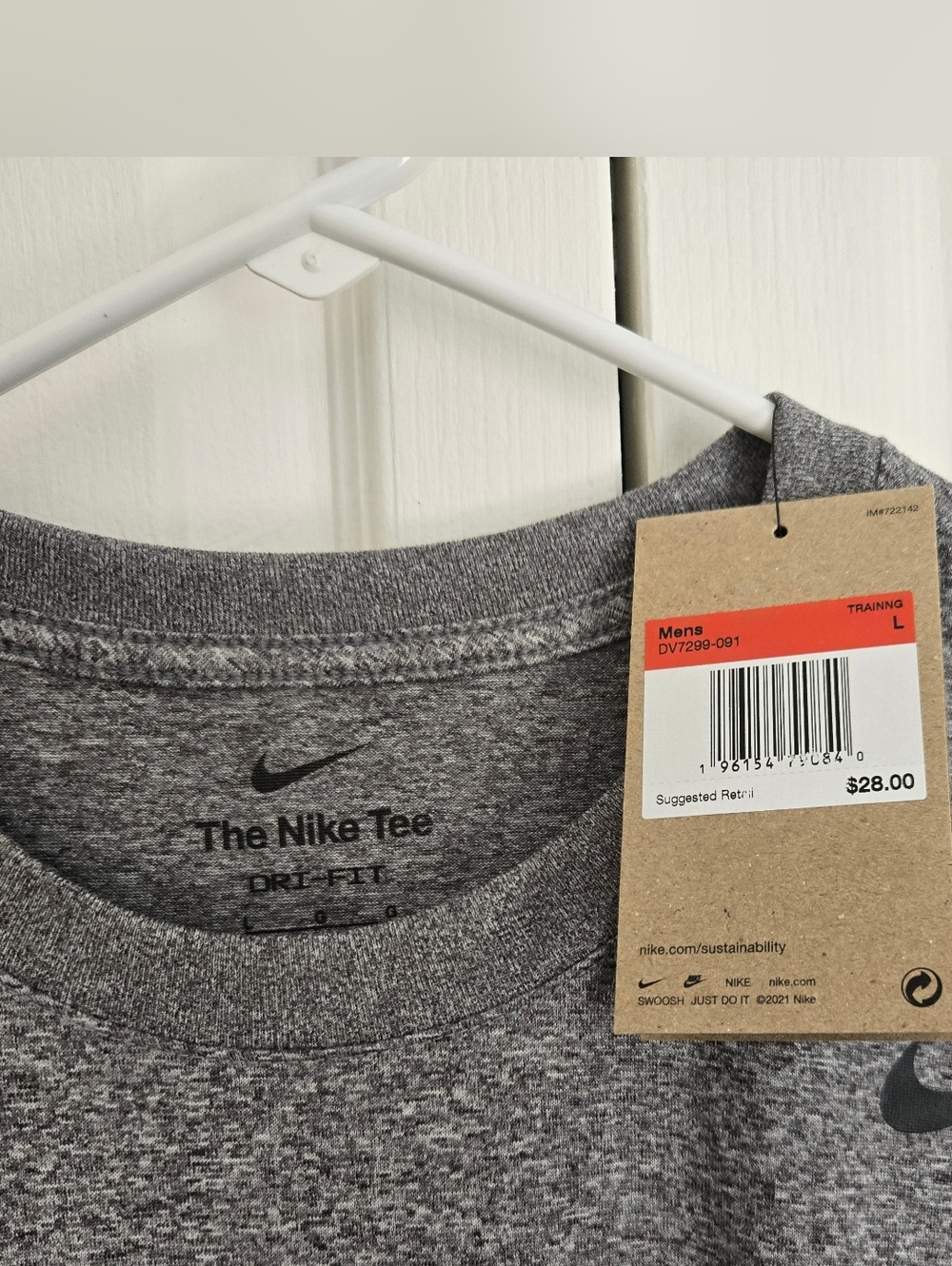 Nike Dri-FIT Heather Gray Tee with Swoosh Men's Large. NEW